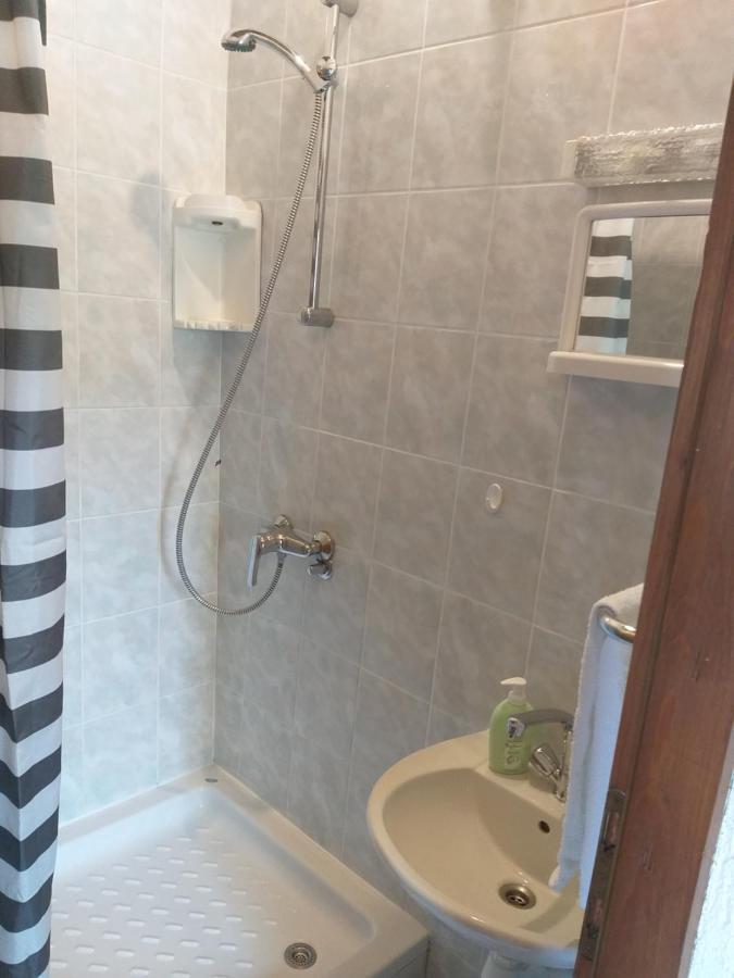 Direkt Na Moru - Bungalov Apartman Šibenik Kültér fotó
