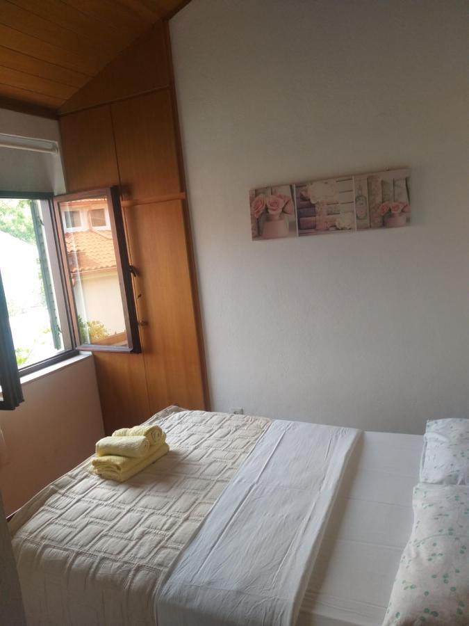 Direkt Na Moru - Bungalov Apartman Šibenik Kültér fotó